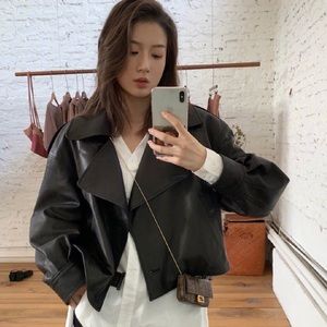 Meet your Posher, Gill